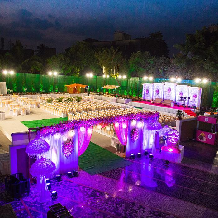 Club Emerald Mumbai Bagian luar foto